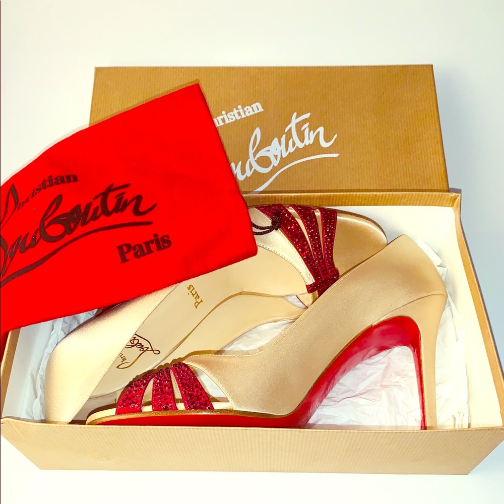 Authentic PreOwned Christian Louboutin heels